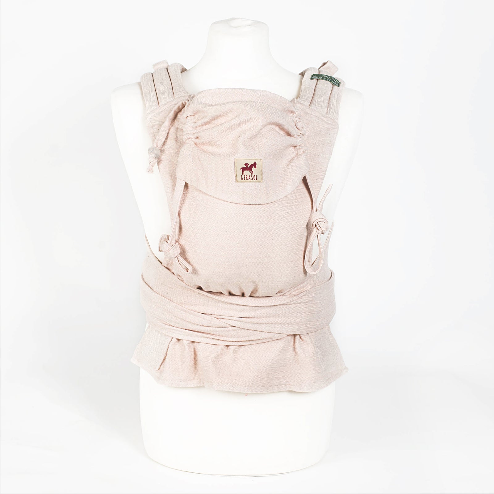 MySol Rosy Pepper Tragebild mit Baby in Natur