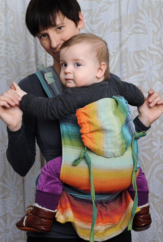 MySol Boy or Girl an Puppe mit großem Baby vorne getragen
